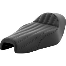 Knuckle Solo Seat — 49.5 cm (19.5 in) overall, Fits 17 L tank (4.5 US gal), Black