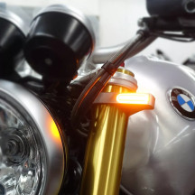 Intermitentes LED para horquillas — 47–49 mm, 12 V, negro