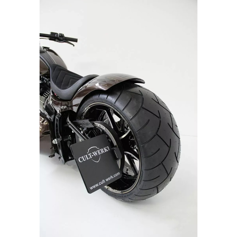 License Plate Holder — 13 cm × 21 cm, black