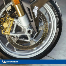 Neumático Road 6 GT — 120/70ZR17, Trasero