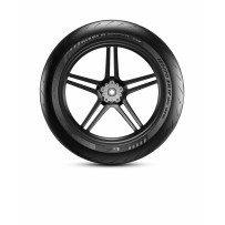 Neumático Diablo Rosso IV — 70/90-17, 38S