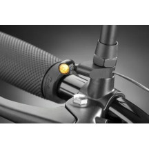 Variable Mounting M6 Adaptor — Threaded M6, Front, Black