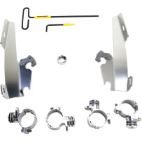 Kit de montaje Trigger-Lock para Batwing Fairing — Batwing Fairing, pulido
