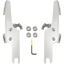 Parabrisas Fats/Slim Trigger-Lock Kit de montaje completo — Memphis Fats, Memphis Slim sin barra de luz OEM, Pulido