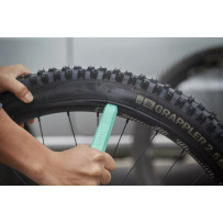 Tire Lever & Plug Repair Kit — Red