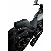 High Noon Seat — 2-Up, 73.5 cm length, 32 cm driver width, Black