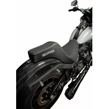 High Noon Seat — 73.5 cm (29") length, 32 cm (12-1/2") driver width, Black/Gray