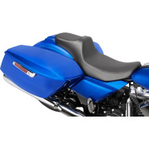 Asiento de alcance extendido Predator III — 29.5" de longitud, 12" de ancho del conductor, 2-Up, Negro