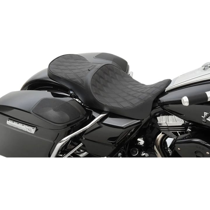 Low Profile Touring Seat — 30.5 in overall length, 13.8 in driver length, Black