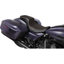 Performance Predator 2-Up Seat with Extended Reach — 75 cm (29-1/2\") length, 30.5 cm (12\") driver width, Black/Red