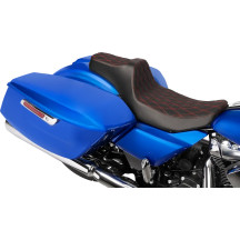 Extended Reach Predator III Seat — 29-1/2" overall, 12" driver width, 6" rear width