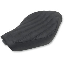 Knuckle Solo Seat — 49.5 cm (19.5 in) overall, Fits 17 L tank (4.5 US gal), Black