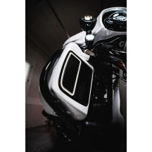 Inserciones de luz ámbar/blanco para carenado inferior — Harley-Davidson®, ámbar y blanco