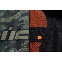 Chaqueta Hooligan CE Tigersblood — 2XL, ajuste deportivo, Negro/Verde