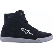 Chrome Shoes — US 8, Black