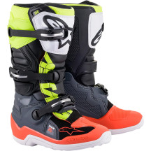 Botas Youth Tech 7S — Talla US 7, Caña alta, Negro