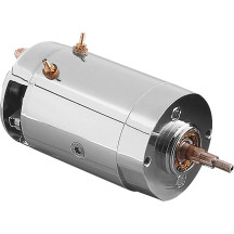 El generador "Great" — 12 V, 10 A, cromo