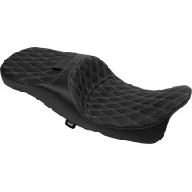 Extended Reach Freedom Touring Seats — 77.5 cm (30-1/2") length, 38 cm (15") driver width