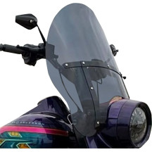 Flare™ Billboard Windshield — 20 in (51 cm), Dark Smoke