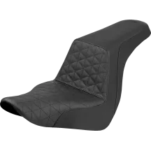 Asiento Step-Up Tri-Gripper — 73 cm largo total, 30,5 cm ancho conductor, Negro