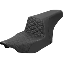 Asiento Step-Up Tri-Gripper — delantero 38 cm × 30,5 cm, total 77,5 cm