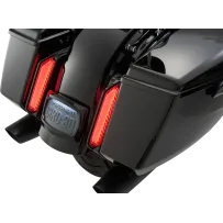 Panel de relleno para luces traseras — Harley-Davidson®, negro, lente ahumada