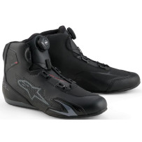 Celer Shoes — US 8, Over-ankle, Black