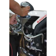 Embudo de pico flexible — Plateado