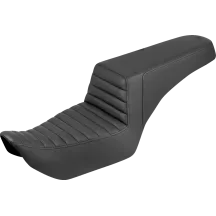 Step-Up Seat — Black, 76 cm (30 in) overall length