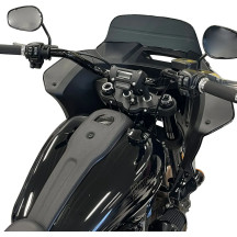 Manillar redondo 1-1/4" con instalación EZ — 1-1/4" diámetro, 8" elevación, 32" ancho, Negro