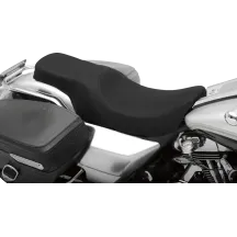 Asiento 2-Up Predator — 30-1/2" longitud total, compatible con sissy bars Drag y la mayoría de Harley-Davidson, Negro
