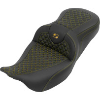 RoadSofa™ Seat — 78.74 cm (31 in) overall, 39.5 cm (15-1/2 in) driver width, 13.97 cm (5-1/2 in) lumbar support