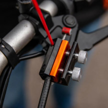 Cable Lubricator — Adjustable, Lockable, Reusable