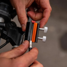 Cable Lubricator — Adjustable, Lockable, Reusable