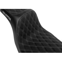 Asiento High Noon — 12-1/2 in driver, 6 in rear, asiento para 2, negro/plata
