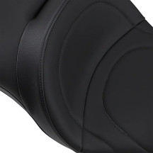 Backrest Compatible 2-Up Leather Touring Seat — 80 cm (31-1/2") , Black