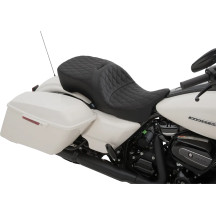 Large Touring Seat — 31-1/2" overall length, Black