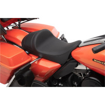 EZ-ON Mount Forward Low Solo Seat — Black, 23"