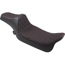 Extended Reach Predator III Seat — Black, 77.5 cm (30-1/2") overall length
