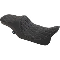 Predator III 2-Up Seat — Black, 78 cm (30-3/4"), fits '99–'07 FLHR/FLHX