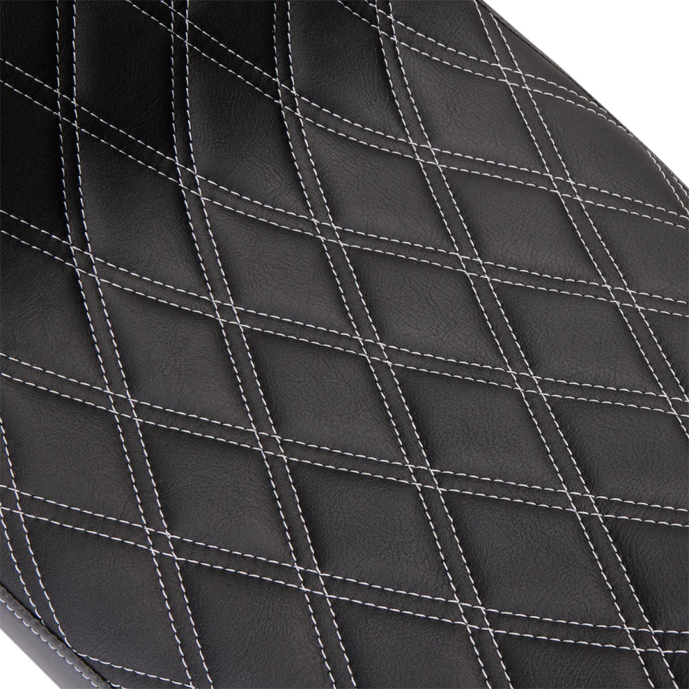 Performance Predator 2-Up Seat — 76 cm (30"), driver width 30 cm (11-3/4"), rear width 23 cm (9"), Black, Silver