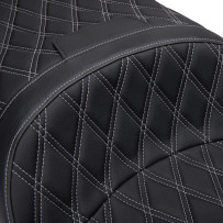 Asiento Freedom Touring — 77.5 cm (30-1/2") de largo, 38 cm (15") ancho del conductor, Negro