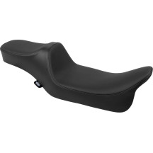Asiento Predator III de alcance extendido — 30-1/2" largo total, 11-1/2" ancho del conductor, Negro