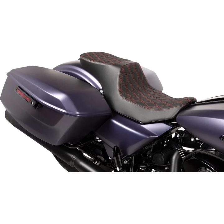 Performance Predator 2-Up Seat — 30.5 cm (12 in) driver width, 73.5 cm (29 in) length, Black/Red