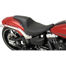 Predator Seat — 80.5 cm overall, standard tank fit, Black