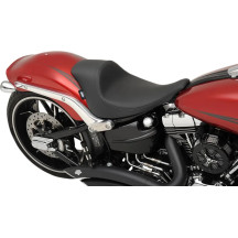 EZ-ON Mount Solo Seat — 61 cm (24") overall, 30 cm (11-3/4") width, Black