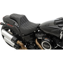 Predator III Seat — Black, 66 cm (26") overall length, fits most Harley-Davidson sissy bars