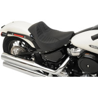 EZ-ON Solo Seat — Black, 56 cm (22") overall length, 35.5 cm (14") driver length, 33 cm (13") width, EZ Mount System