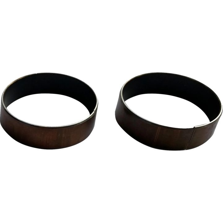 Casquillos de horquilla — 49 mm (1.93 in), inferior