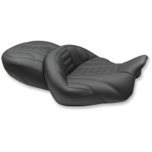 Super Touring Seat — 48.5 cm (19") driver, 35.5 cm (14") rear, Black, 2-Up